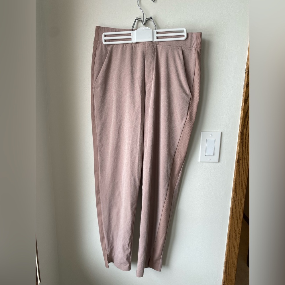 Athleta Brooklyn Textured Ankle Pants, size 6